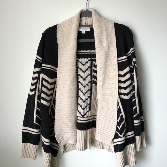 Olive & Oak Sweaters - Olive & Oak open front cardigan sweater